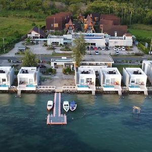 Villa Aqua Executive Sea View